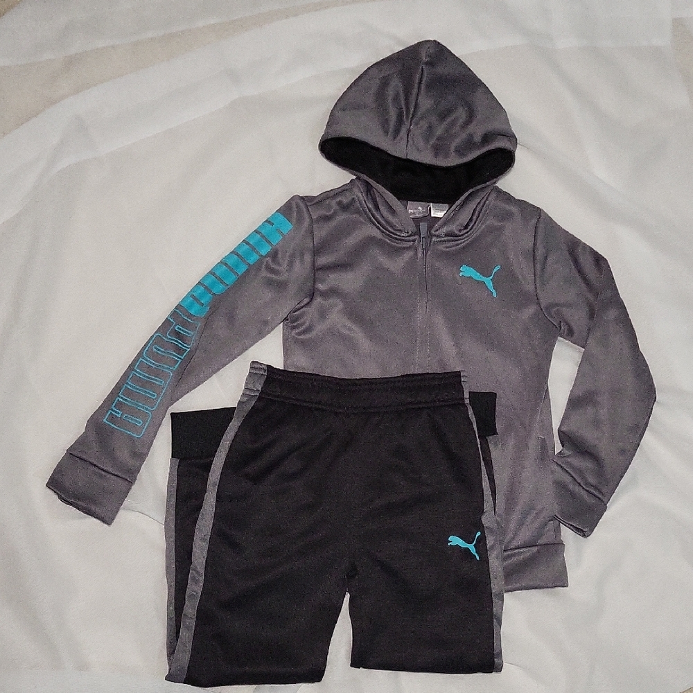 Puma Grey and Black Set with Aqua Details PUMA Kids 6 New Without Tags